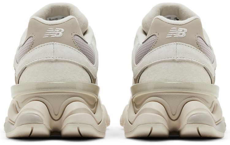 New Balance 9060 Gray Moonbeam