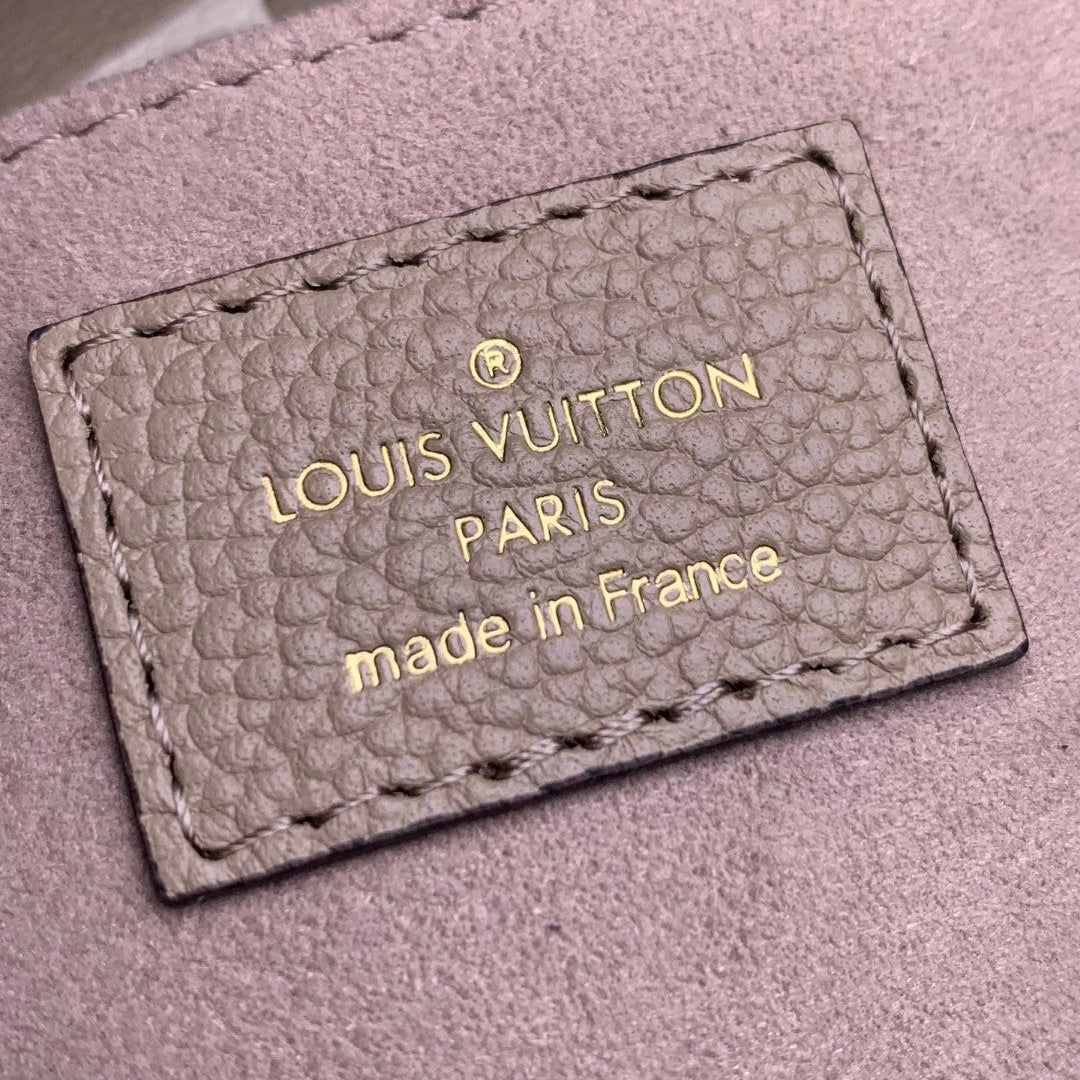 LV - OnTheGo BB Small Tote