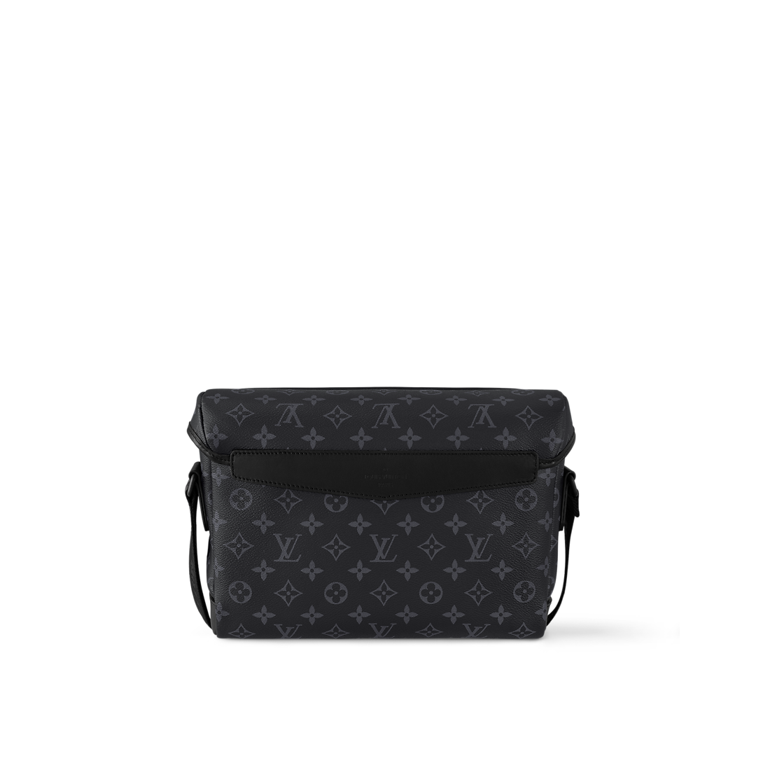 Voyager PM Messenger Bag