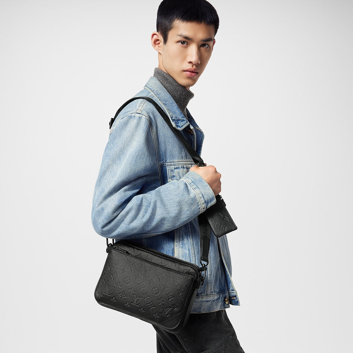 Trio Messenger Bag