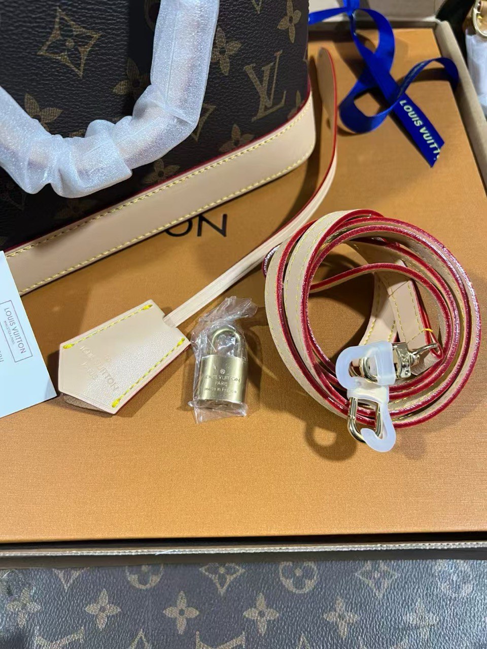 LV - Alma BB NO Bag