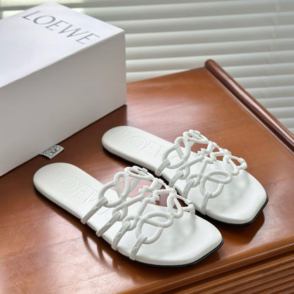 LOEWE - Petal Anagram slide in soft calfskin White
